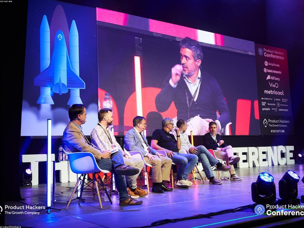 យុទ្ធសាស្ត្រទំនាក់ទំនងនៃការប្រកួតប្រជែង