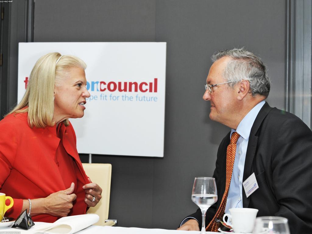 យុទ្ធសាស្រ្តថ្មីសម្រាប់បង្កើនអត្ថប្រយោជន៍ការប្រកួតប្រជែង