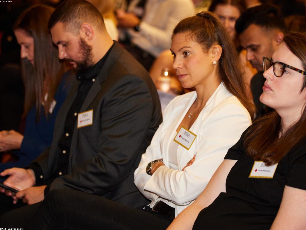 ប្រវត្តិរង្វាន់: ការលើកទឹកចិត្តដែលអាចផ្លាស់ប្តូរប្រវត្តិ